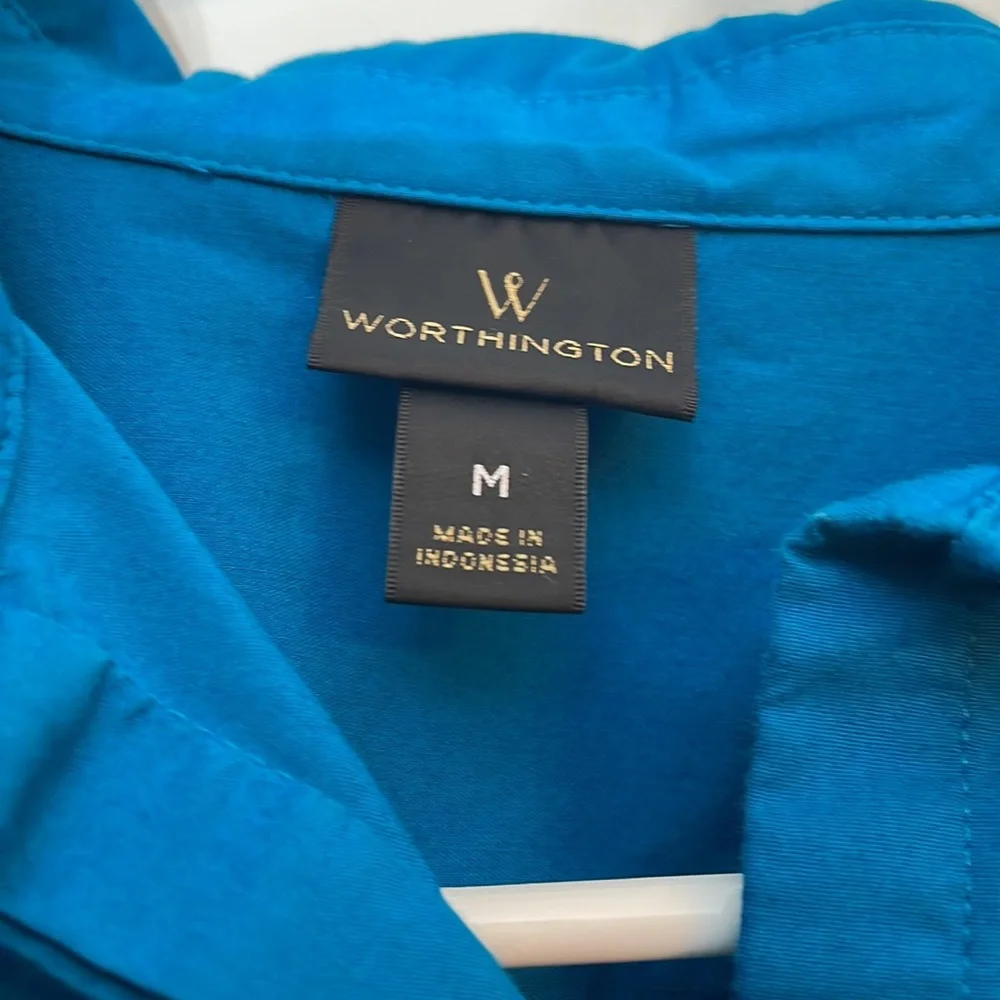 Bundle of Two Button Down Shirts - Picture 4 of 5